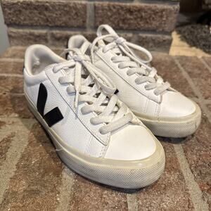 Women's Veja Campo Leather Black White Sneaker Size 4 #35